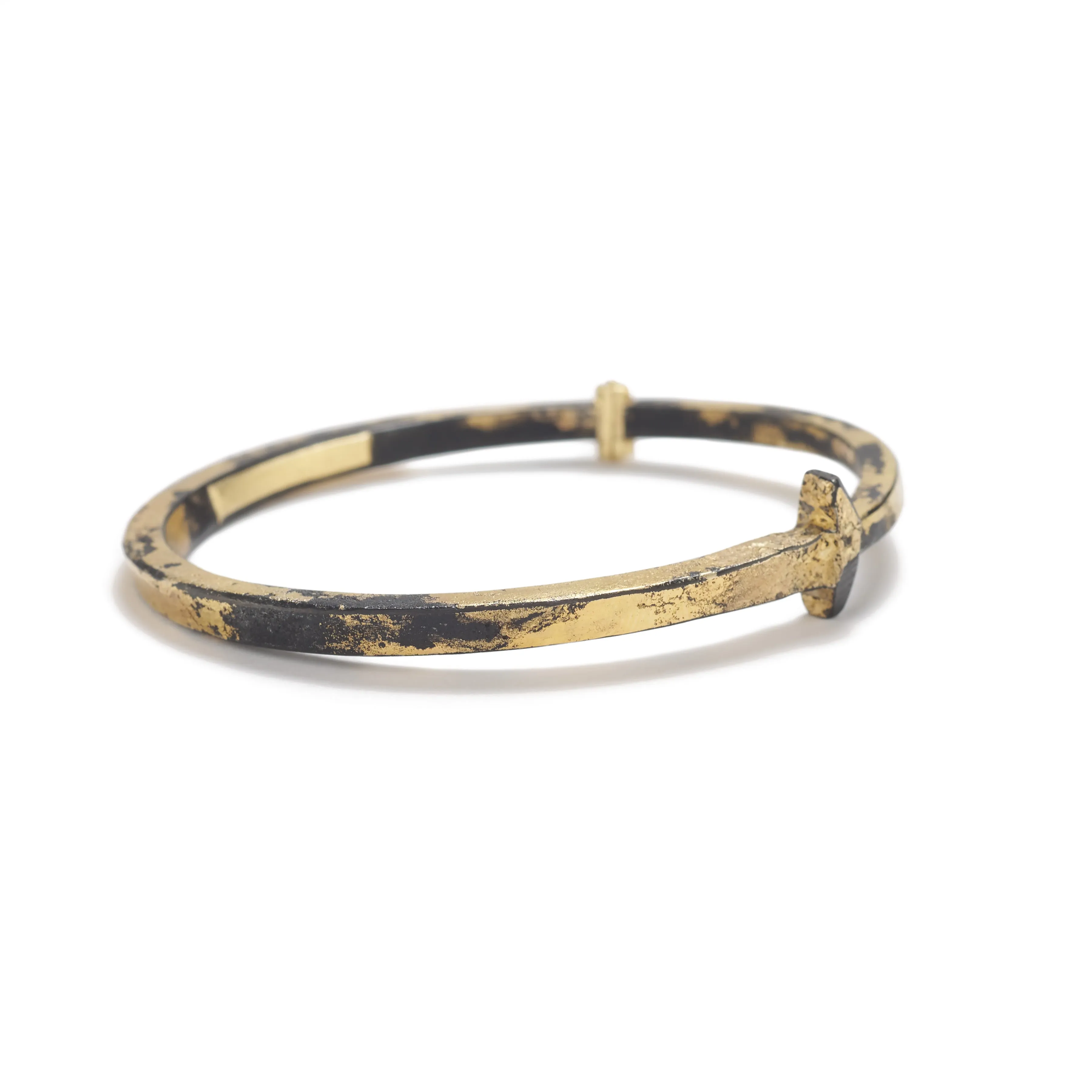 22K Dust Nail Bracelet