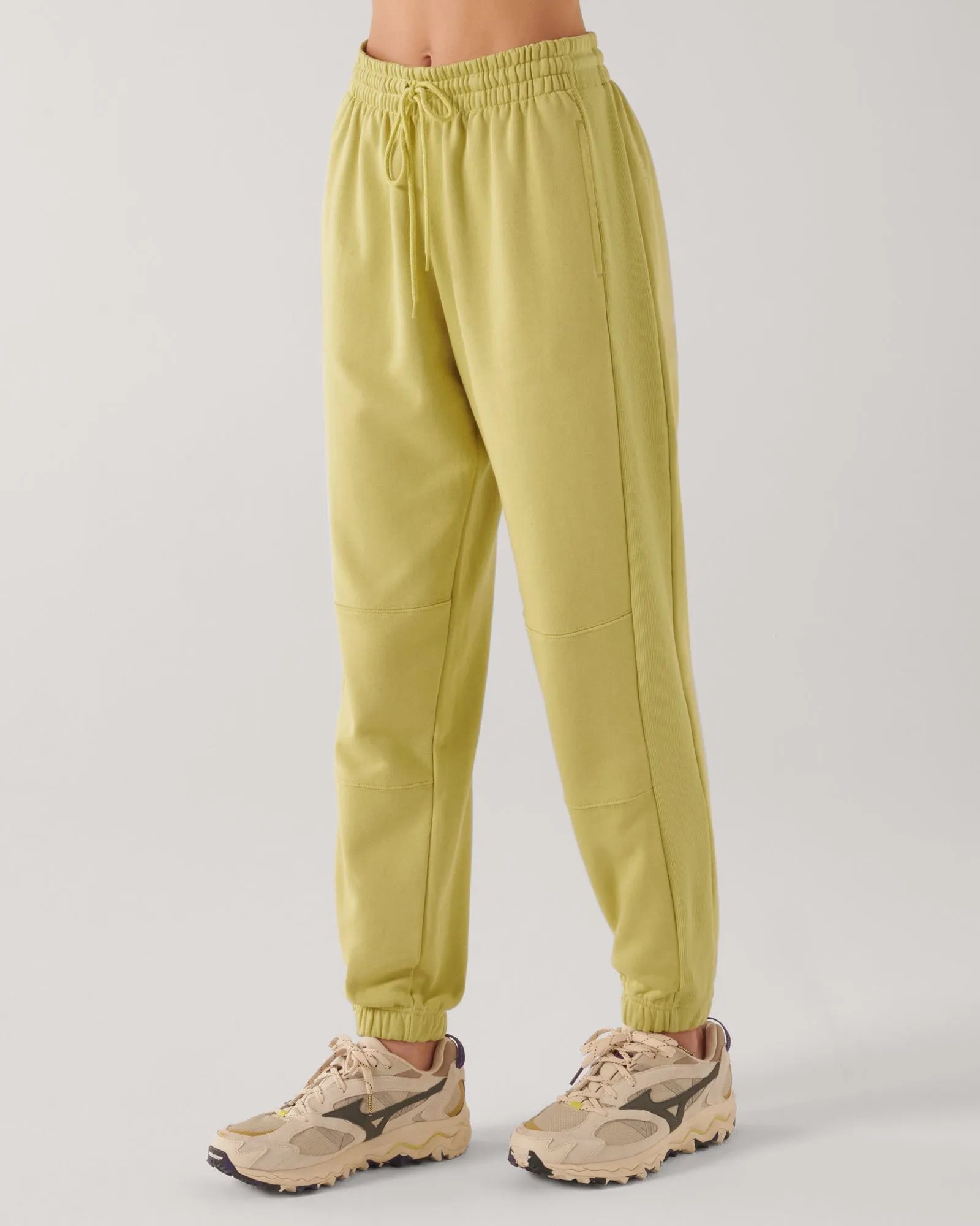 HIGHLINE ORGANIC COTTON TRACKPANTS DUSTY YELLOW