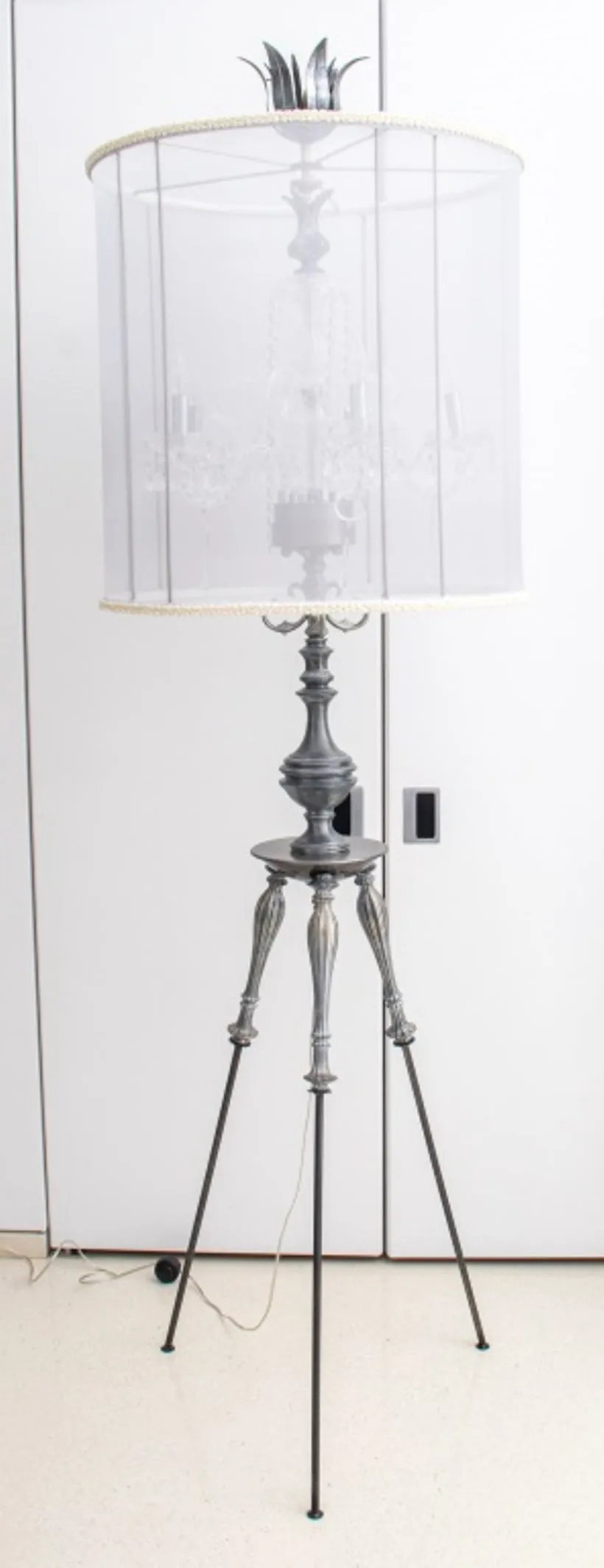 Modern Hollywood Regency Chandelier Floor Lamp