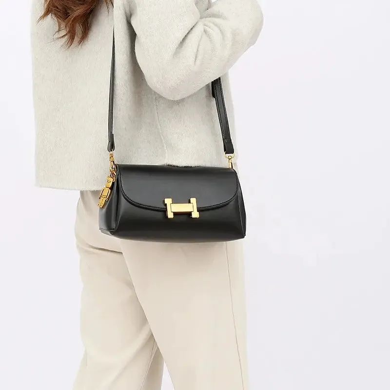 Stylish Leather Crossbody Bags For Women 065