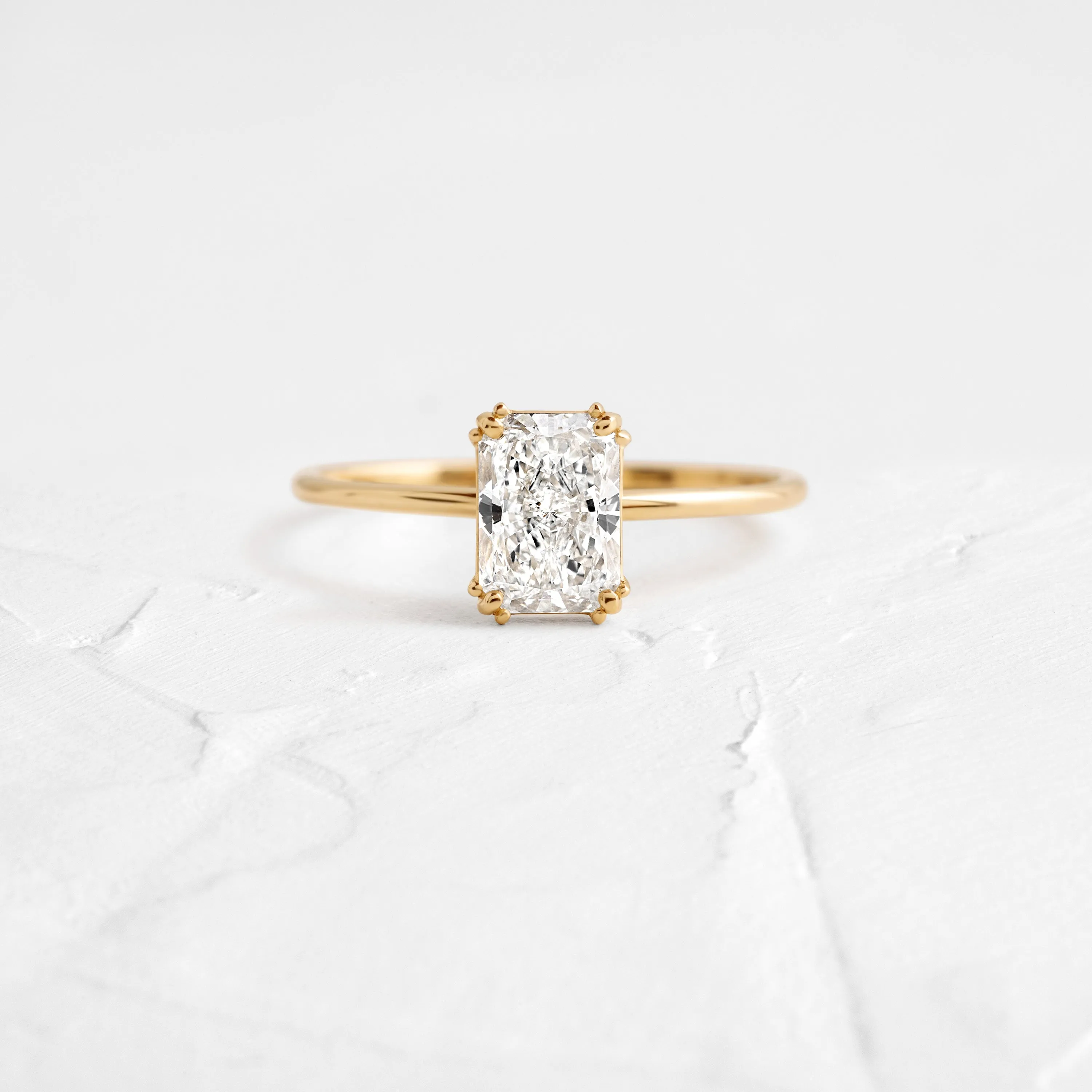 Threaded Ring, Radiant Cut